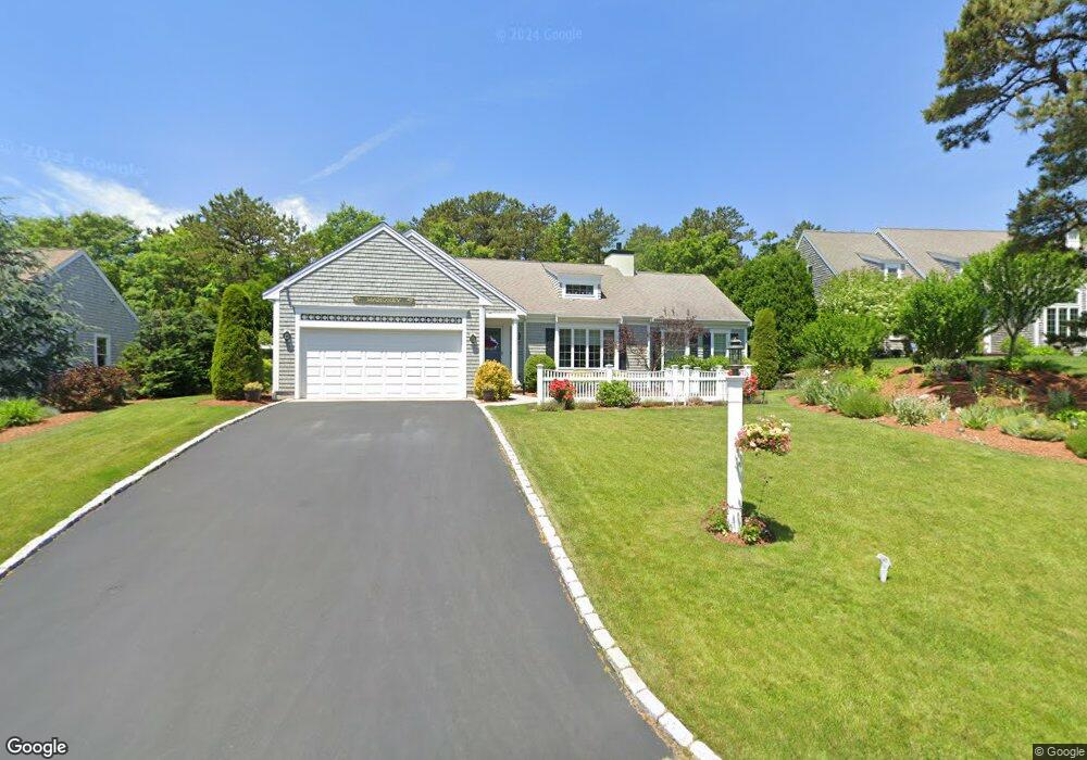 266 Pheasant Hill Cir, Mashpee, MA 02635 - photo 1