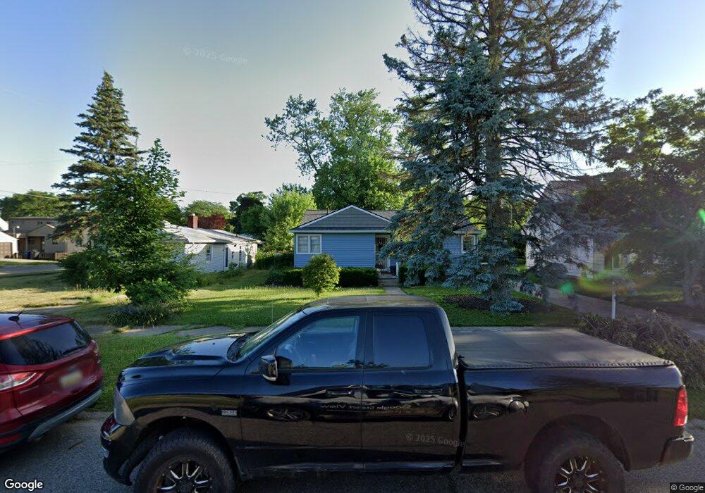 2507 Mountain Ave, Flint, MI 48503 - photo 1