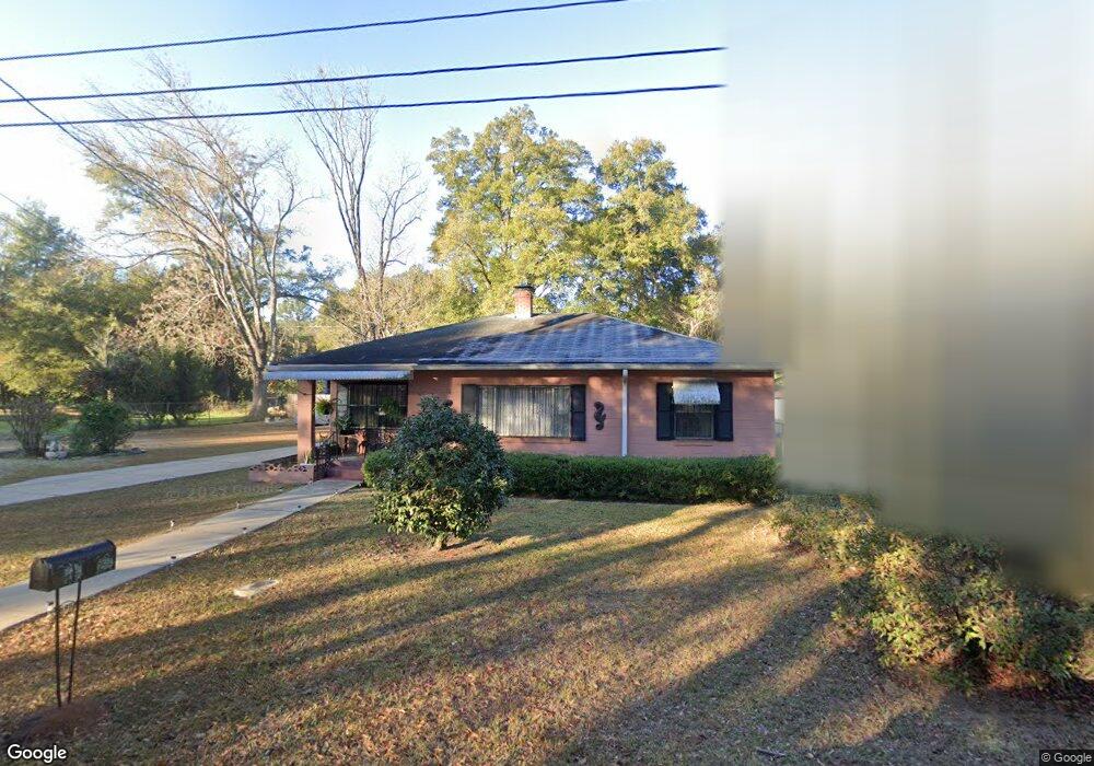 1904 Banks St, Bainbridge, GA 39819 - photo 1