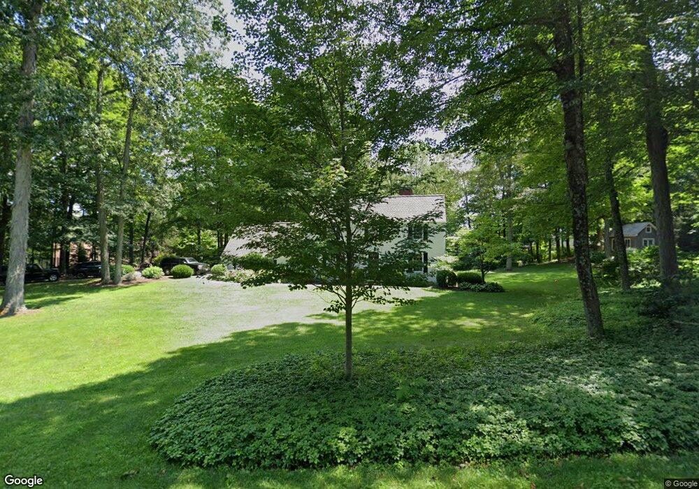 70 Saunders Ln, Ridgefield, CT 06877 - photo 1