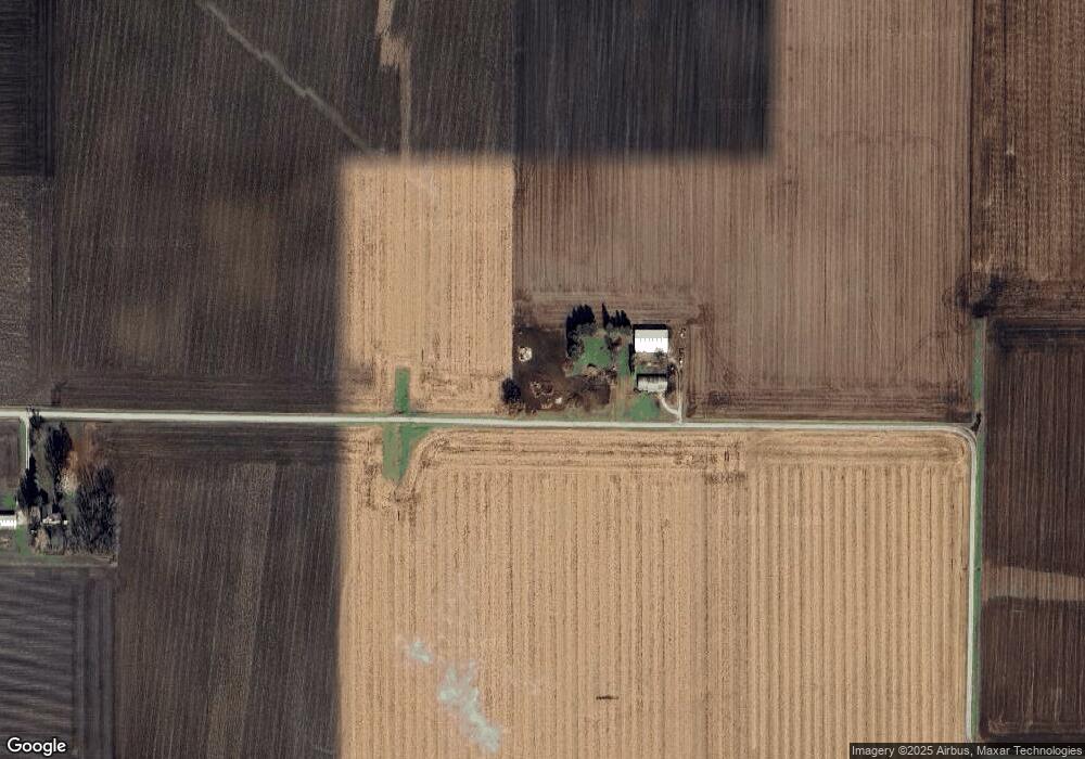 1746 E County Road 875 N, Camargo, IL 61919 - photo 1