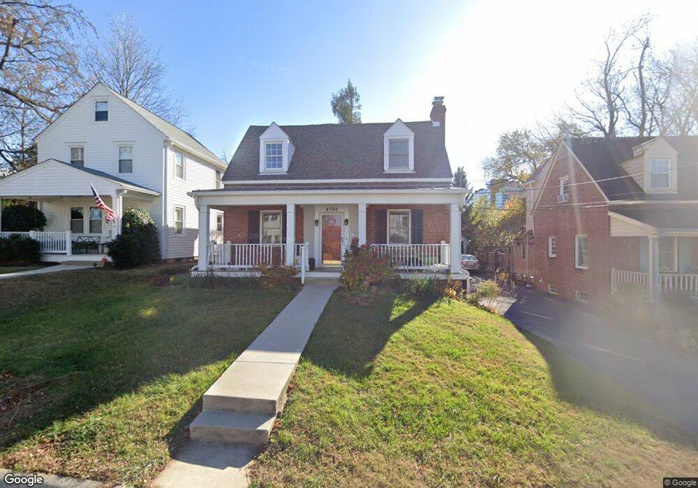 4702 Chestnut St, Bethesda, MD 20814 - photo 1