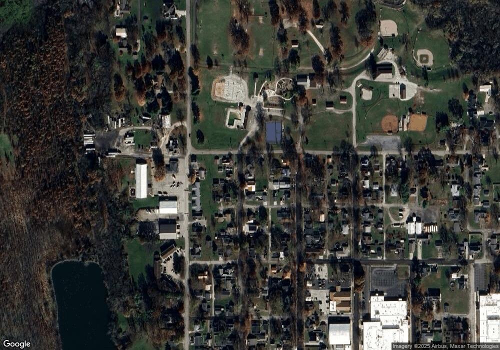 1316 3rd St, Covington, IN 47932 - photo 1