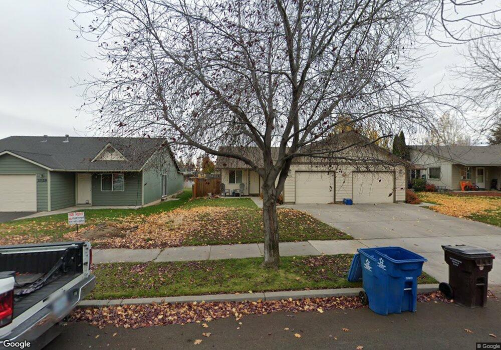 2038 NW Elm Ave, Redmond, OR 97756 - photo 1