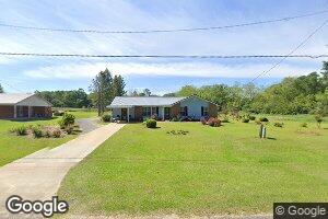 521 E Union Dr, Doerun, GA 31744