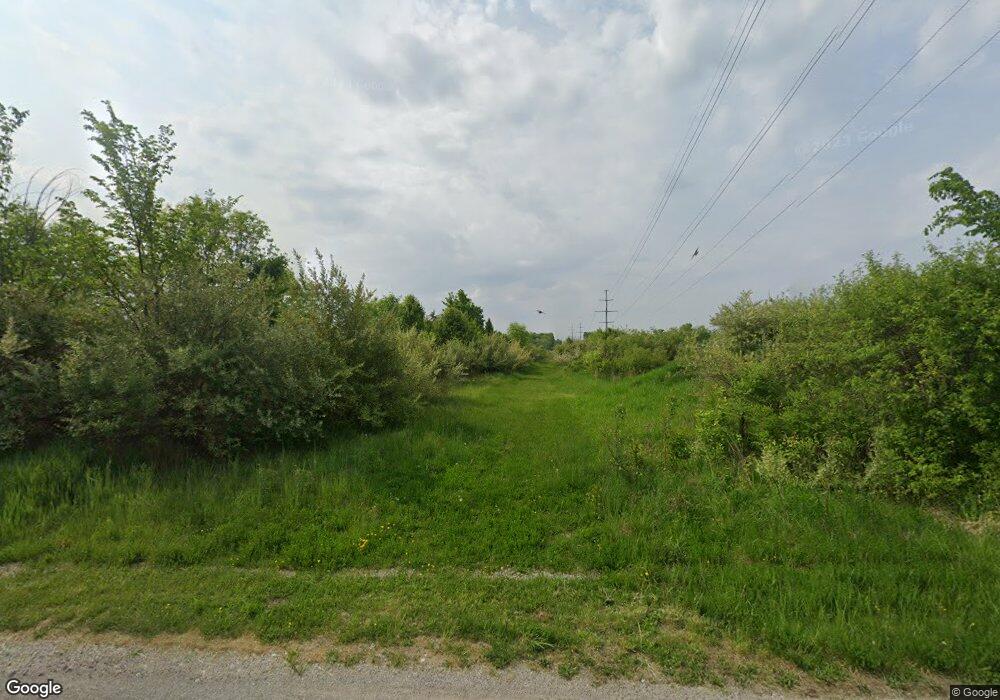 8204 Hollopeter Rd, Leo, IN 46765 - photo 1