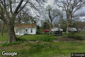 409 E 4th St, Fairfield, NE 68938
