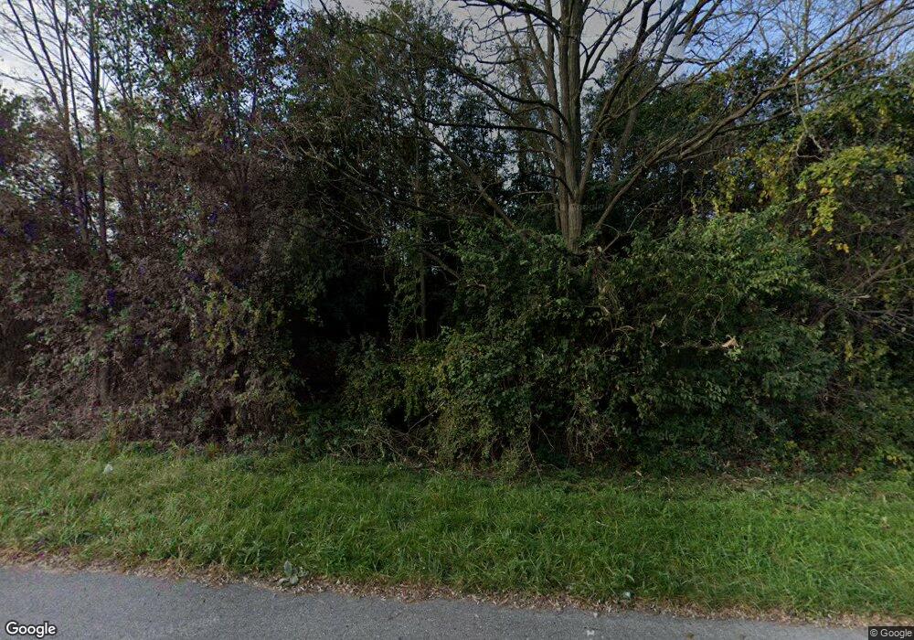 7185 Crestwood Blvd, Frederick, MD 21703 - photo 1