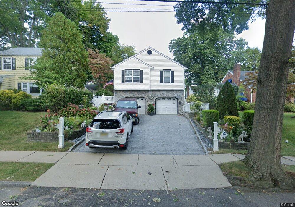 52 Ferncliff Rd, Bloomfield, NJ 07003 - photo 1