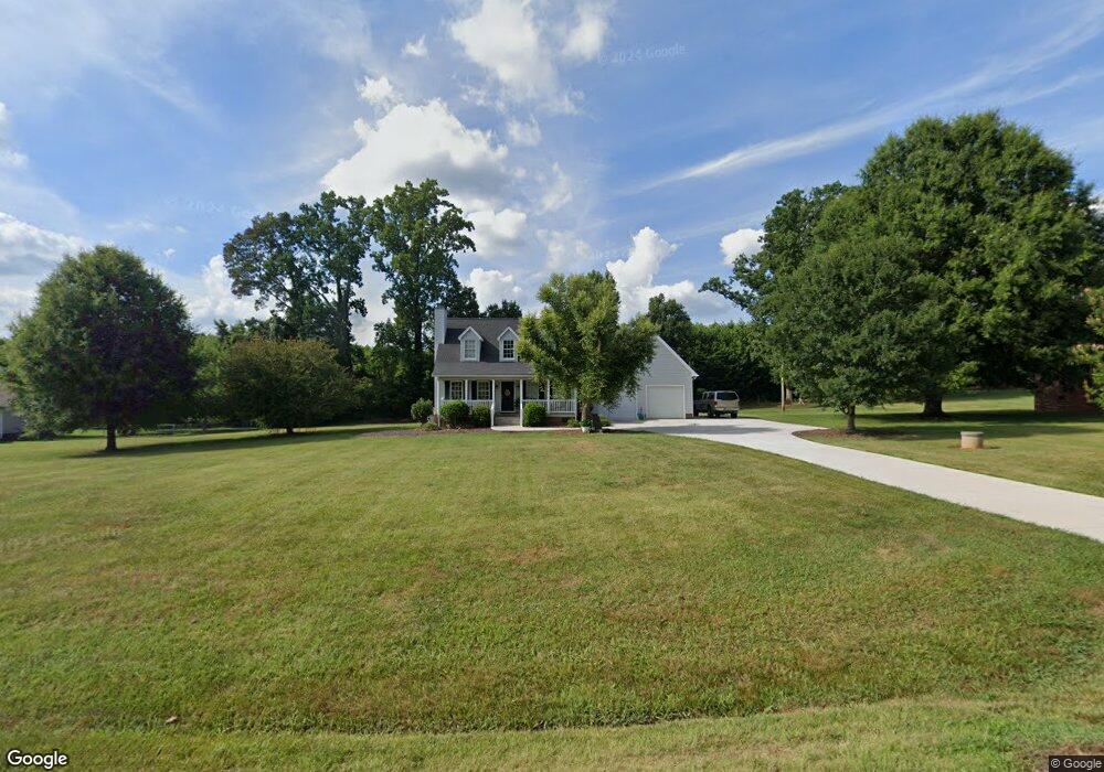 2655 Hayfield Dr, Asheboro, NC 27205 - photo 1