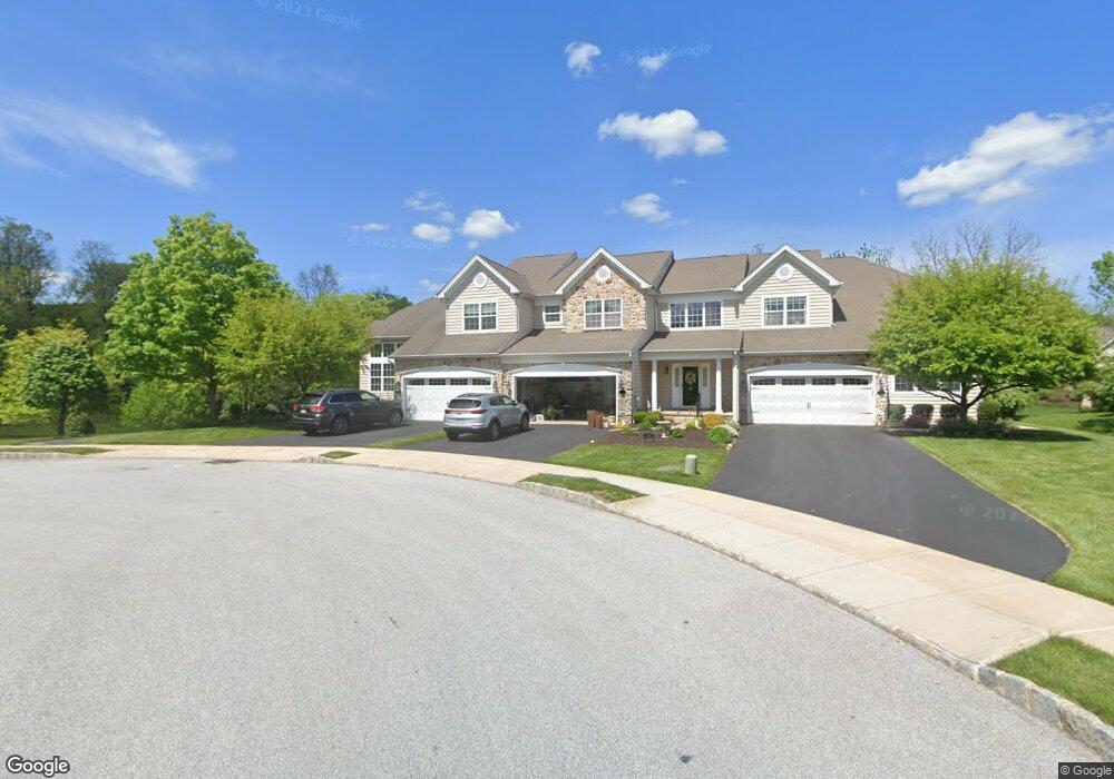 111 Woodledge Ln unit 4, Exton, PA 19341 - photo 1