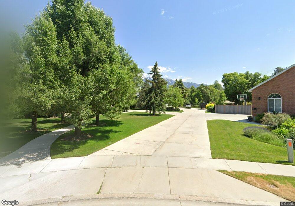 8039 S Hunters Meadow Cir, Sandy, UT 84093 - photo 1