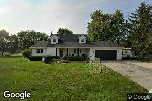 607 Goldfinch Ln, Sheboygan, WI 53083