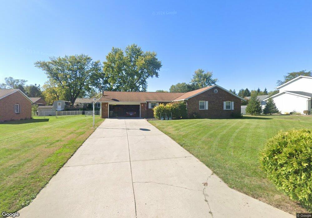 2794 Briargrove Ln, Lima, OH 45806 - photo 1