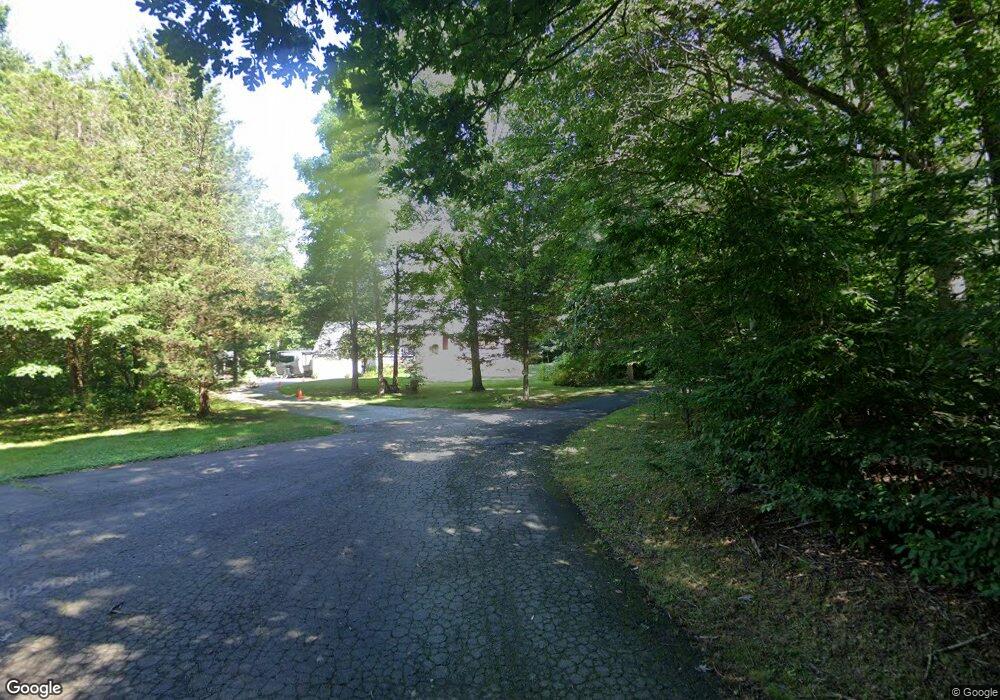 813 Route 80, Guilford, CT 06437 - photo 1