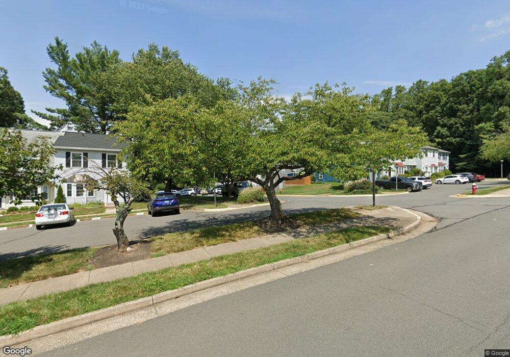 6047 Selwood Place, Springfield, VA 22152 - photo 1