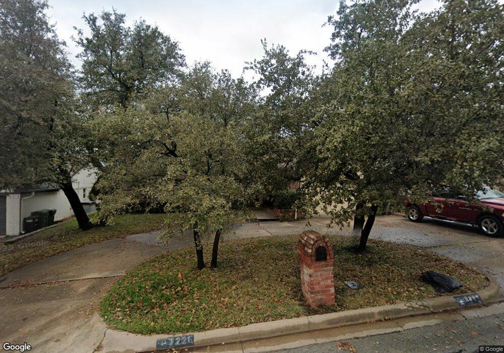 2225 Cambridge Dr, Hurst, TX 76054 - photo 1