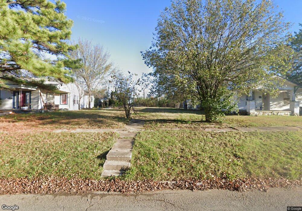 51 W Ottawa Ave, McAlester, OK 74501 - photo 1