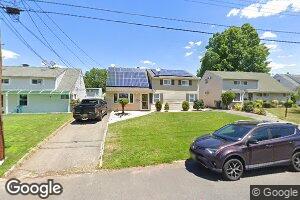 118 Park Ave, Iselin, NJ 08830