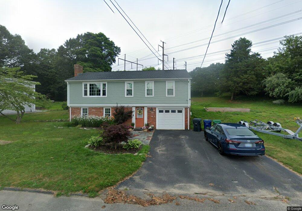 11 Baldwin Rd, Warwick, RI 02886 - photo 1