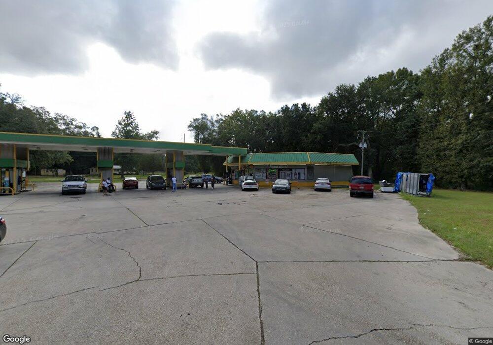 102 Lavon Ln, Picayune, MS 39466 - photo 1