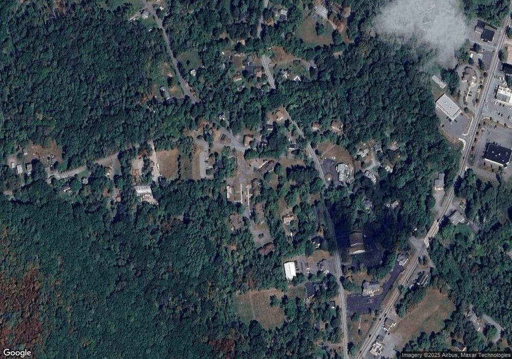 7207 Onawa Ct, Cresco, PA 18326 - photo 1