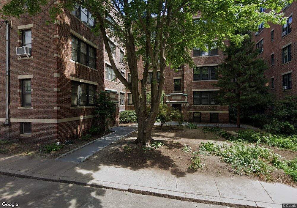 36 Ash St unit 104, Cambridge, MA 02138 - photo 1