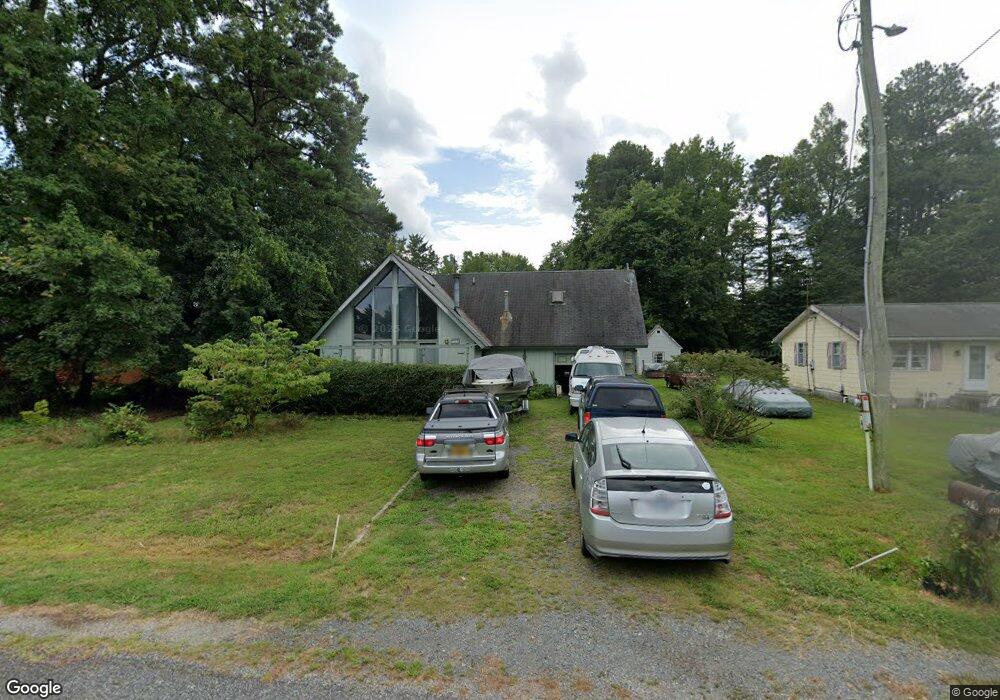 279 Monroe Dr, Colonial Beach, VA 22443 - photo 1