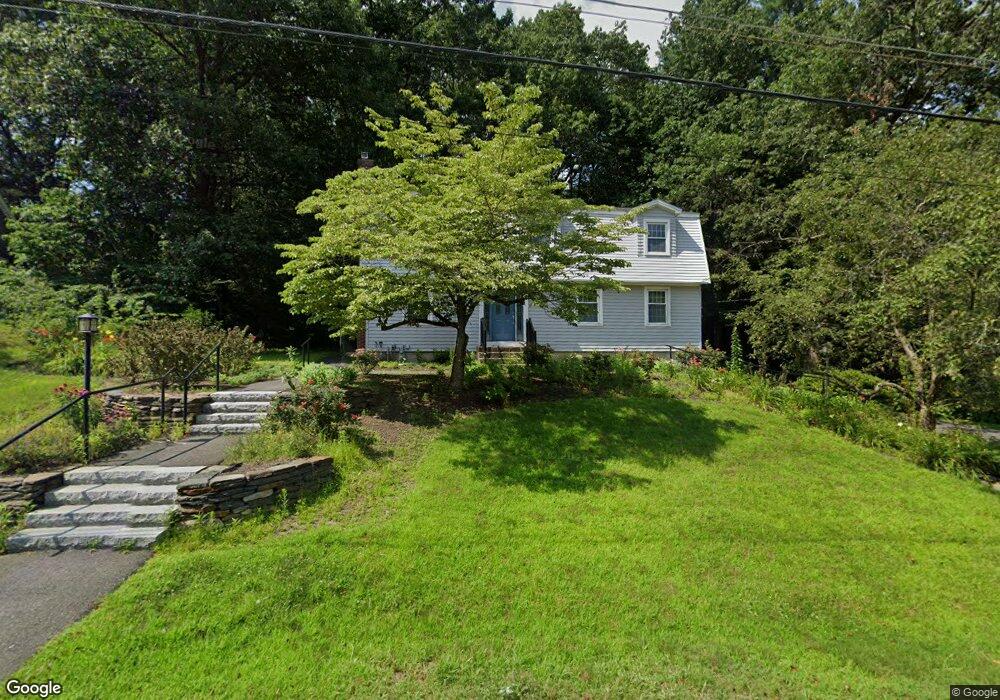 21 Deerhaven Dr, Nashua, NH 03064 - photo 1