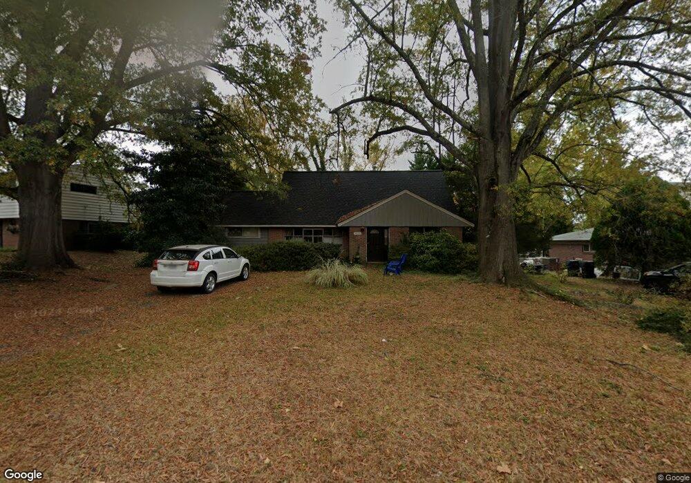 9223 Holbrook Dr, Henrico, VA 23229 - photo 1