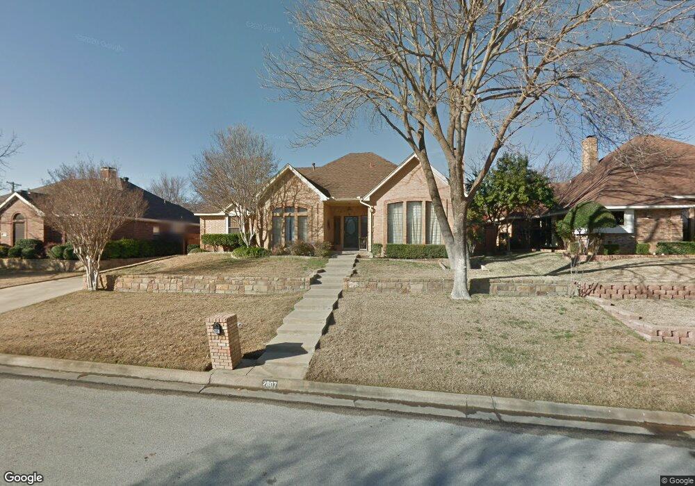 2807 Cliffside St, Grapevine, TX 76051 - photo 1