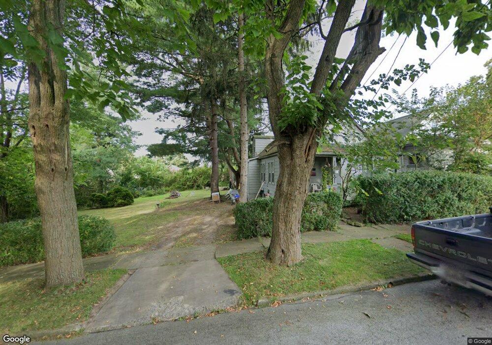 1262 Sherman Ave, Sharon, PA 16146 - photo 1