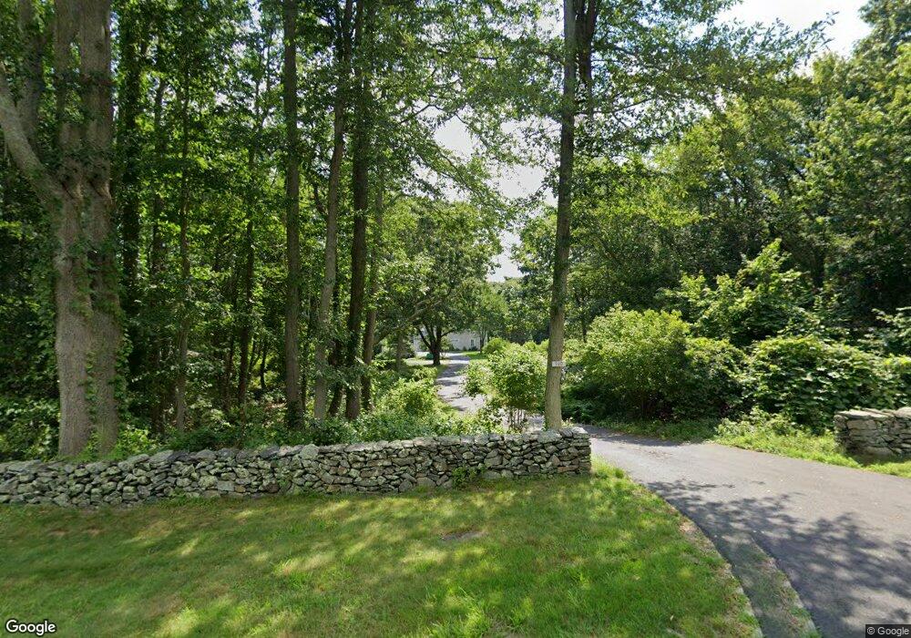 940 N Main Rd, Jamestown, RI 02835 - photo 1