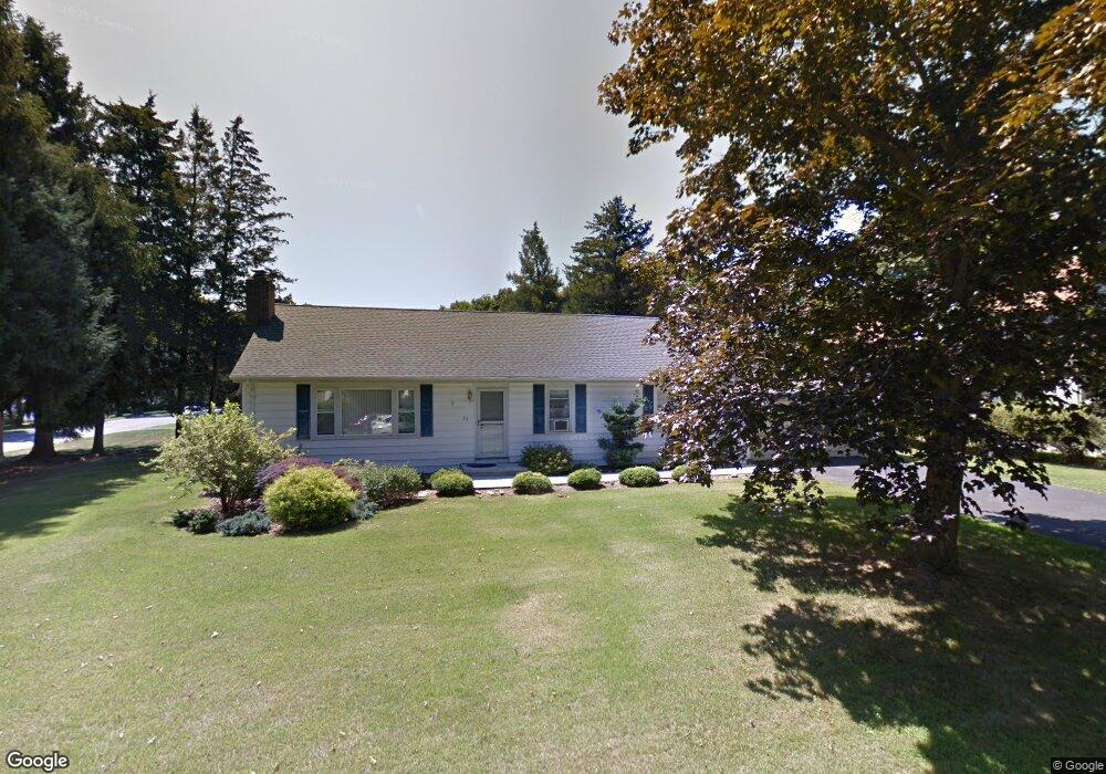 32 Birdsall Ave, Trumbull, CT 06611 - photo 1