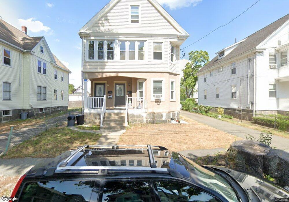 172 Safford St unit 2, Quincy, MA 02170 - photo 1