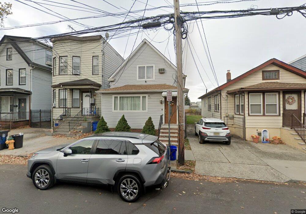 690 N 7th St, Newark, NJ 07107 - photo 1