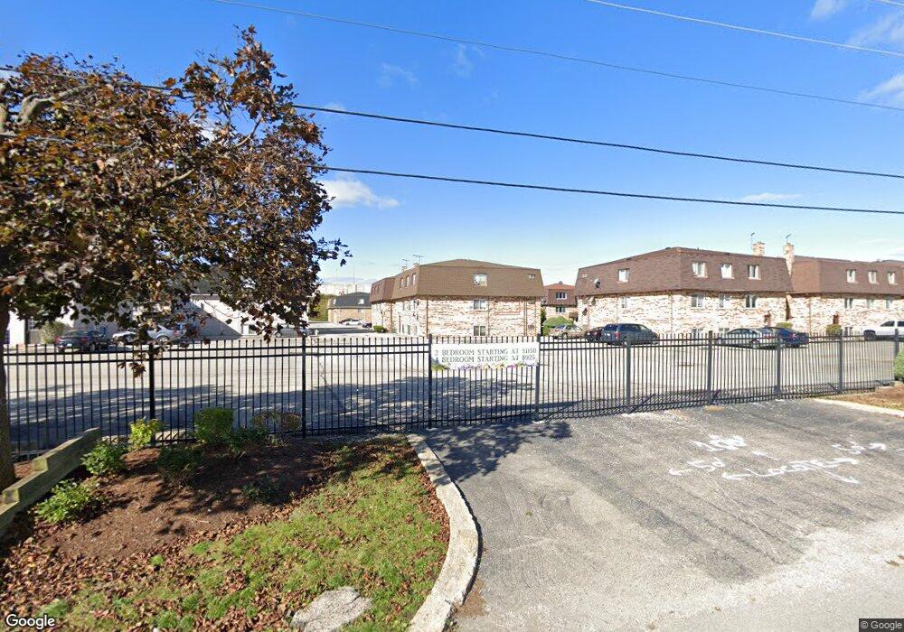 10026 Holly Ln unit 10026, Des Plaines, IL 60016 - photo 1