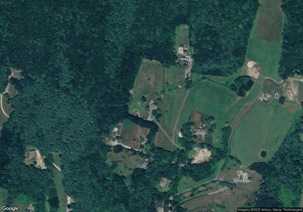 95 Hunting Hill Rd, Lunenburg, MA 01462 - photo 1