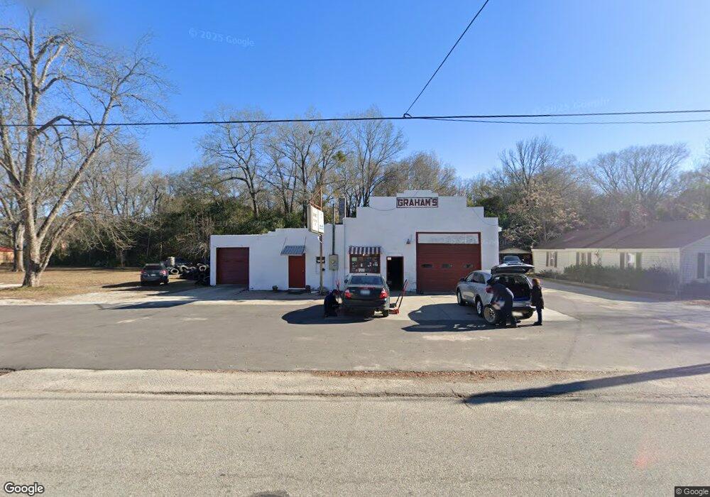 828 Mill St, Camden, SC 29020 - photo 1