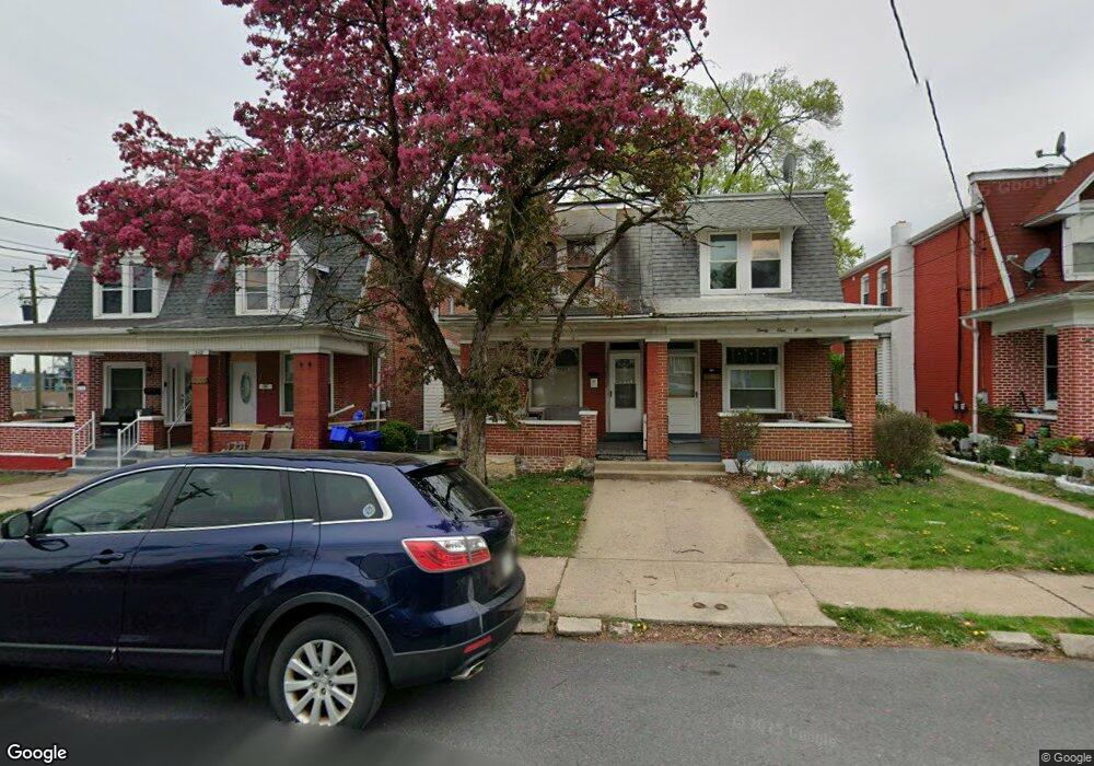 3104 Marion St, Reading, PA 19605 - photo 1