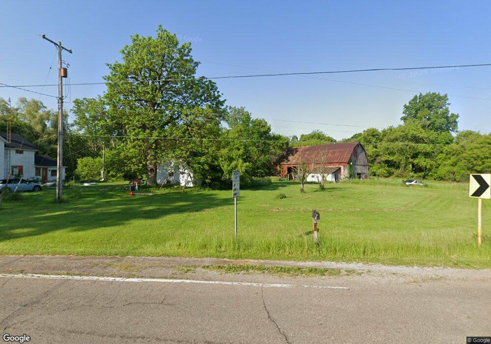 9347 N Vassar Rd, Mount Morris, MI 48458 - photo 1