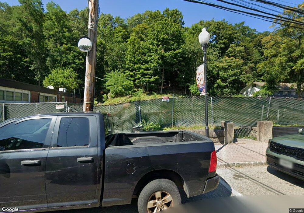 124 Main St unit 1 & 2, Bloomingdale, NJ 07403 - photo 1