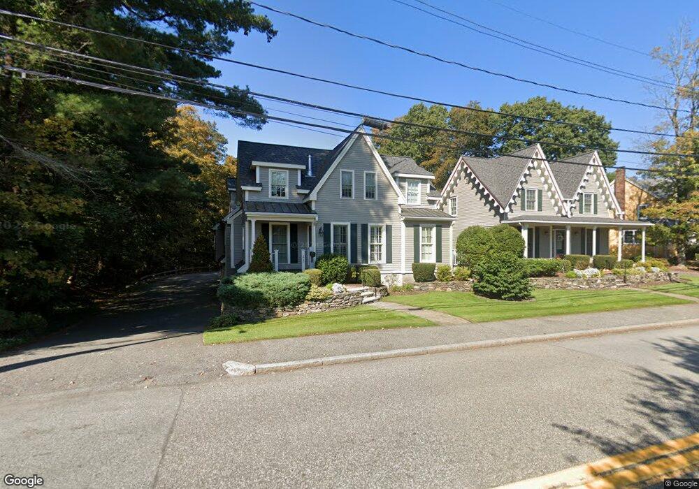 217 Garden St unit 1, Needham, MA 02492 - photo 1