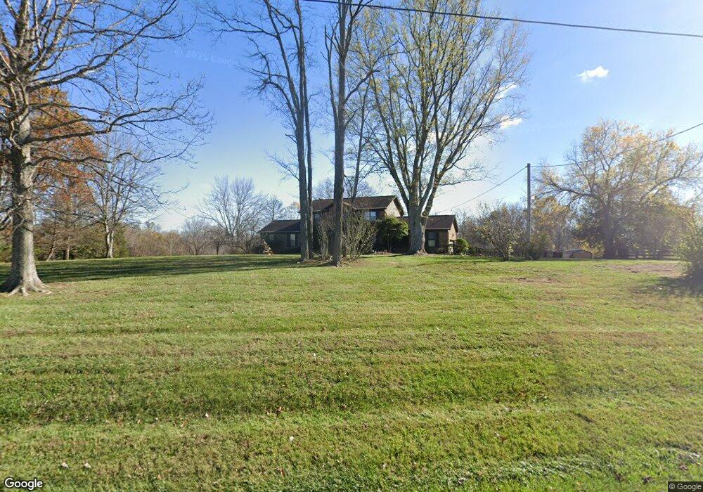5005 Carpenter Dr, Crestwood, KY 40014 - photo 1