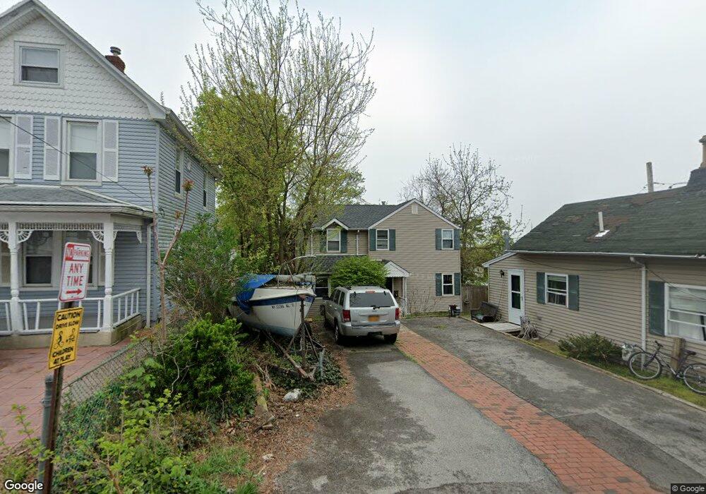 4 Bank St, Port Washington, NY 11050 - photo 1