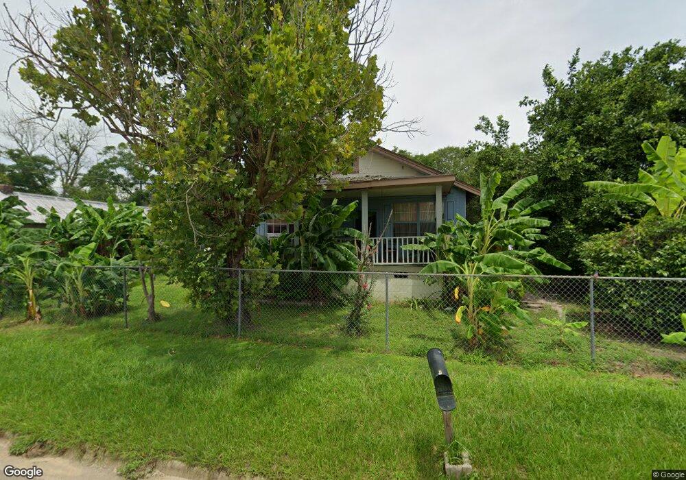 200 2nd Ave NW, Moultrie, GA 31768 - photo 1