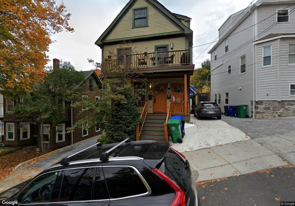 28 Oakland St unit 2, Newton, MA 02458 - photo 1