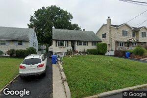 6 Melvin Ave, Iselin, NJ 08830