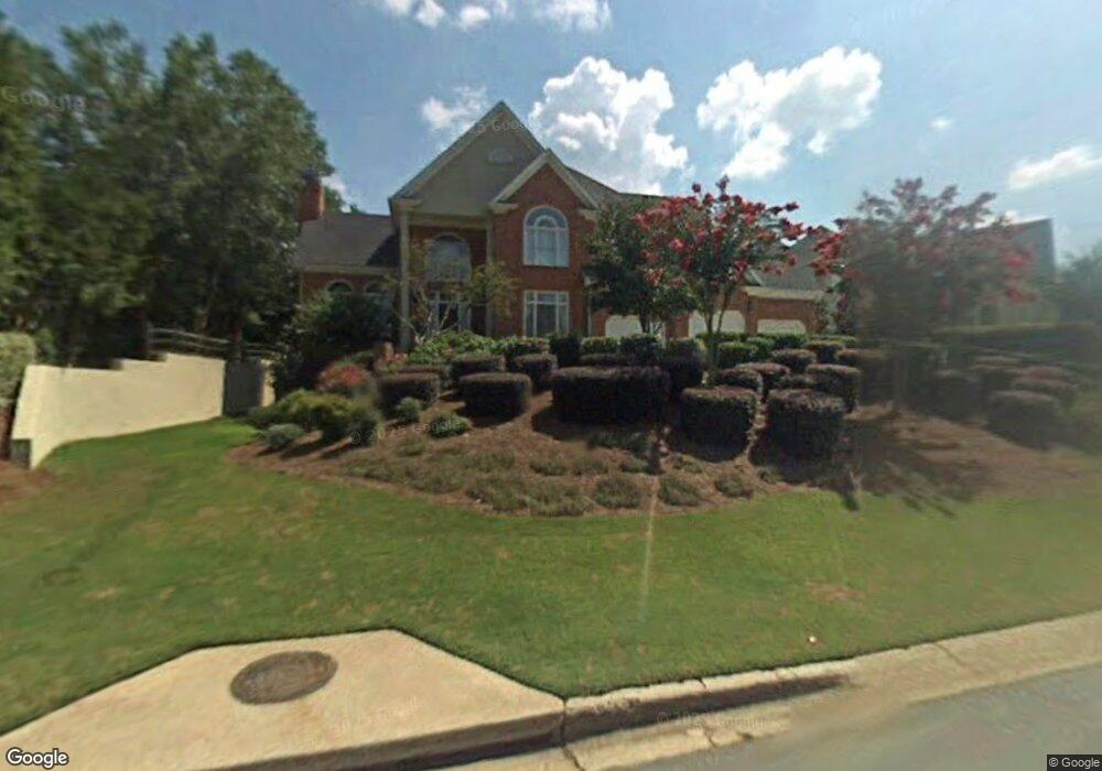 4588 Kettering Dr NE, Roswell, GA 30075 - photo 1