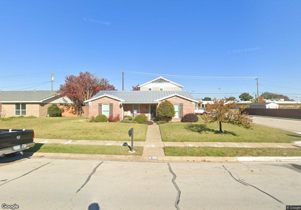 1913 Schumac Ln, Bedford, TX 76022 - photo 1